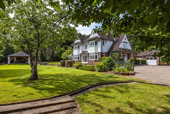 4 Bedroom Detached House For Sale In Lambley Lane, Nottingham, NG14