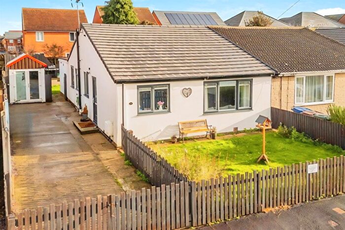 3 Bedroom Semi Detached Bungalow For Sale In Linden Way, Thorpe Willoughby, Selby, YO8