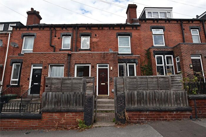 2 Bedroom Terraced House For Sale In Bexley Avenue, Harehills, Leeds, LS8