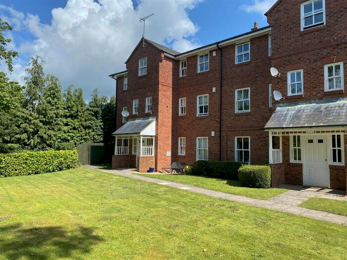 2 Bedroom Flat To Rent In Trent Close, Stone, ST15