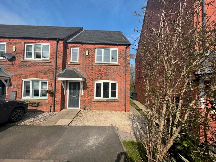 3 Bedroom Terraced House To Rent In Lakeshore Crescent, Whitwick, Coalville, LE67