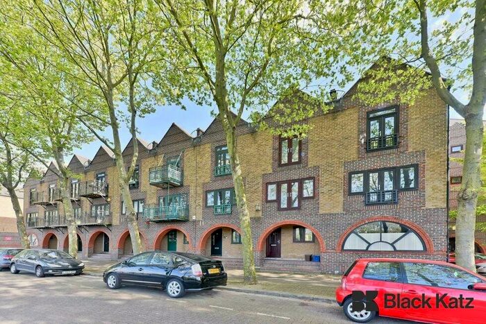 3 Bedroom Flat To Rent In Greenland Quays, Surray Quays, SE16