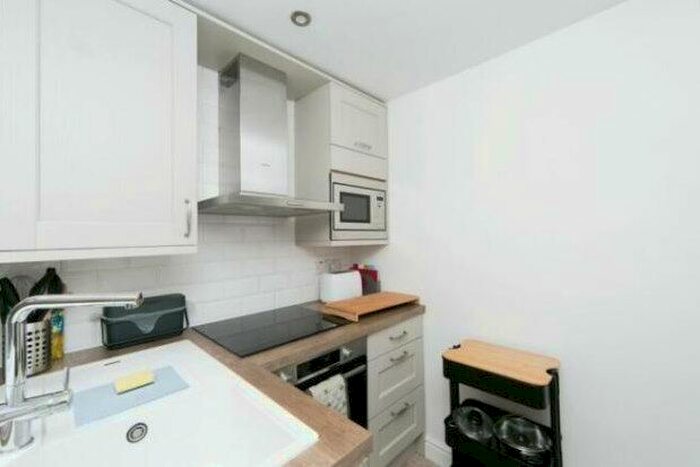 2 Bedroom End Of Terrace House To Rent In Lon Abererch, Pwllheli, LL53