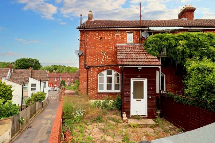 2 Bedroom Flat To Rent In Silverdale Lane, Tunbridge Wells, TN4