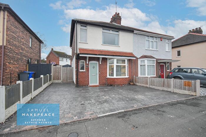 3 Bedroom Semi-Detached House For Sale In Biddulph Road, Chell, Stoke-On-Trent, ST6