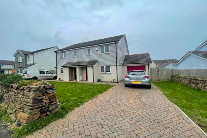 2 Bedroom Property To Rent In Gwel Kann, Redruth, TR15