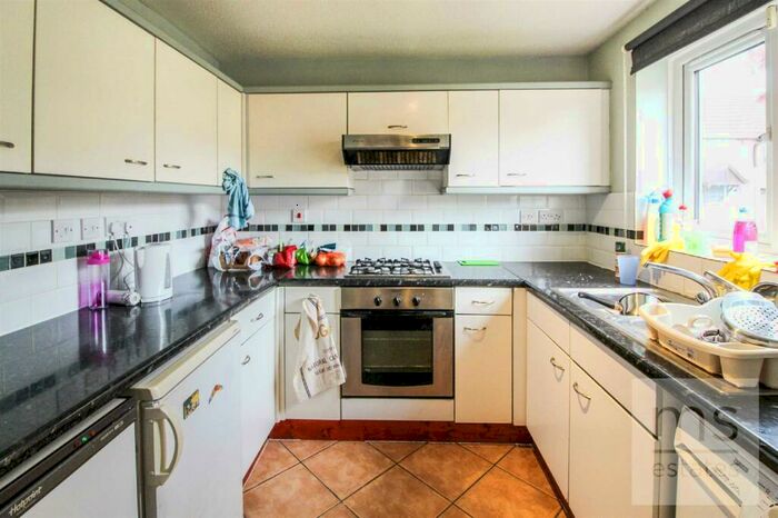 2 Bedroom Semi-Detached House To Rent In Wicket Grove, Lenton, Nottingham, NG7