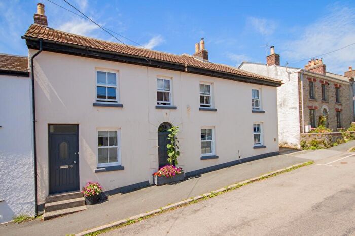 6 Bedroom Cottage For Sale In Fore Street, Tywardreath, Par, Cornwall, PL24