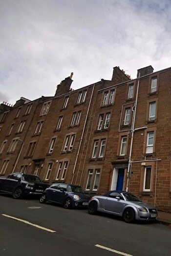 2 Bedroom Flat To Rent In Eden Street, Maryfield, Dundee, DD4