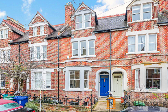 4 Bedroom Terraced House To Rent In Southmoor Road, Jericho, OX2