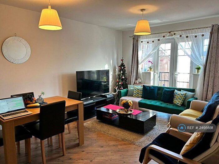 2 Bedroom Flat To Rent In Grace House, Bromley, BR2