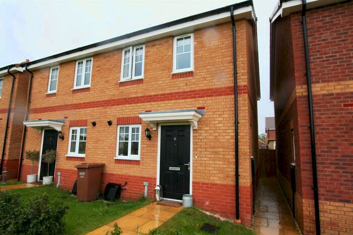2 Bedroom Property To Rent In Elderflower Coppice, Pershore, Worcester, WR10