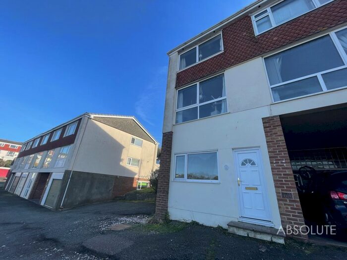 1 Bedroom Flat To Rent In Northleat Avenue, Paignton, TQ3