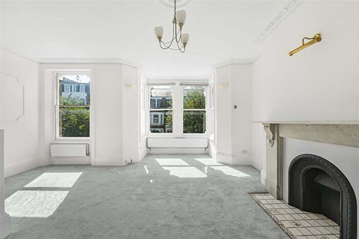 1 Bedroom Flat For Sale In Netherwood Road, London, W14