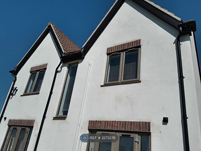 3 Bedroom Detached House To Rent In Main Road, Westonzoyland, Bridgwater, TA7