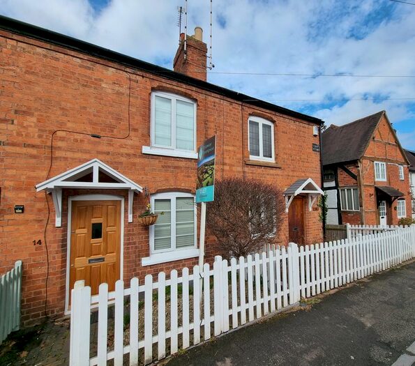 2 Bedroom Cottage To Rent In School Lane, Kenilworth, CV8