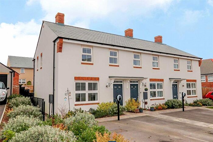 3 Bedroom End Of Terrace House For Sale In Okehampton, Devon, EX20