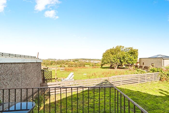 3 Bedroom Detached Bungalow For Sale In Tyersal Crescent, Bradford, BD4