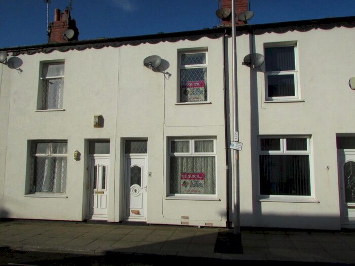 2 Bedroom Property To Rent In Jameson Street, Blackpool, Lancashire, FY1
