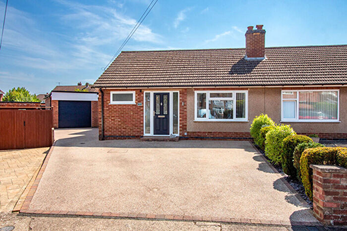 4 Bedroom Semi-Detached Bungalow For Sale In Cedar Close, Rushden, NN10