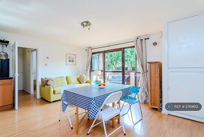 1 Bedroom Flat To Rent In Sturmer Way, London, N7