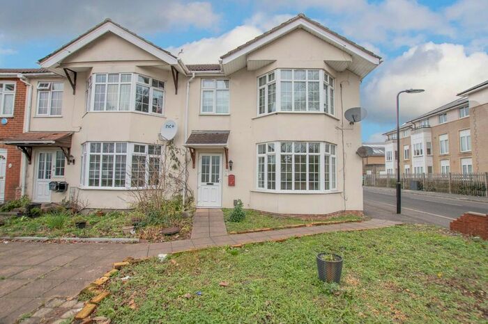 1 Bedroom Flat To Rent In Winchester Road, Shirley, Southampton SO16