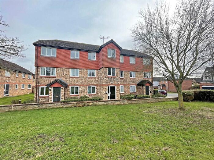 2 Bedroom Apartment For Sale In Ramshaw Drive, Chelmer Village, Chelmsford, CM2