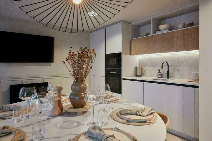 2 Bedroom Apartment To Rent In Holbeck Place, The Junction, Whitehall, Leeds, West Yorkshire, LS12