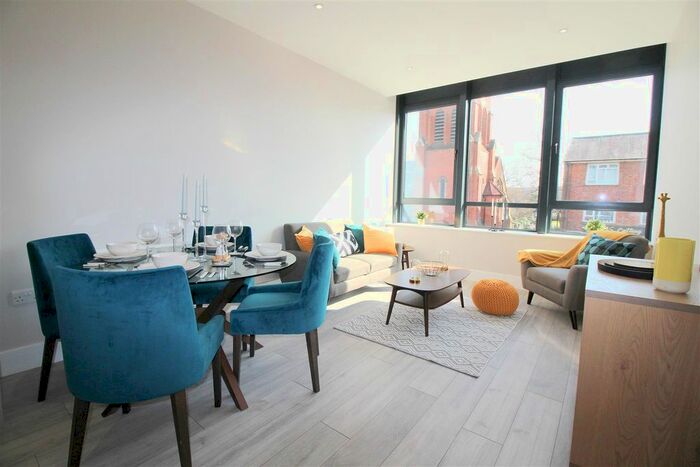 1 Bedroom Flat To Rent In Shenley Road, Borehamwood, WD6