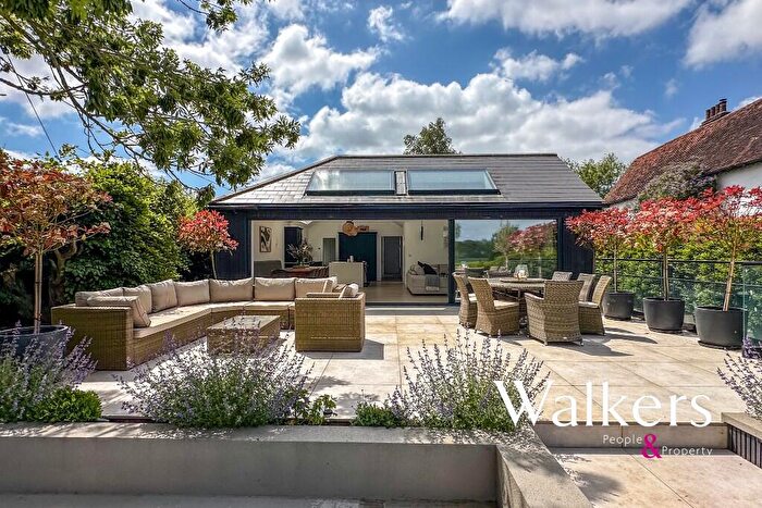 4 Bedroom Detached House For Sale In Handley Green, Ingatestone, CM4