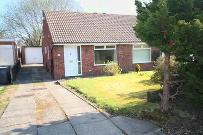2 Bedroom Semi-Detached Bungalow To Rent In Dales Brow, Sharples, BL1