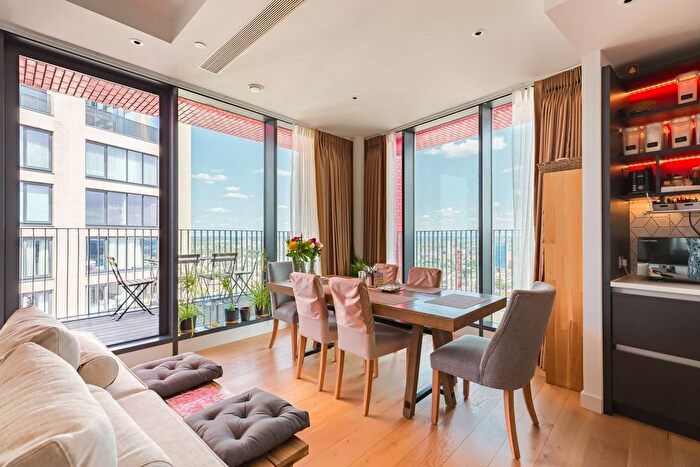 4 Bedroom Flat To Rent In London City Island, Tower Hamlets, London, E14