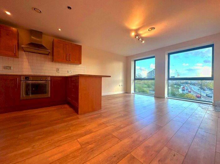 1 Bedroom Flat To Rent In East Street, Leeds, LS9