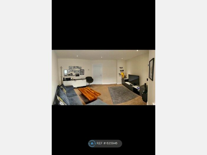 3 Bedroom Flat To Rent In Fleetwood Way, Gateshead, NE8