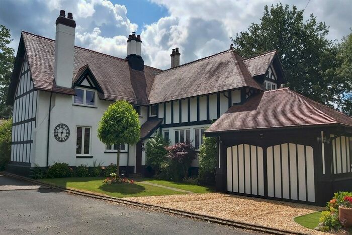 4 Bedroom Detached House For Sale In Tilstone Fearnall, Tarporley, CW6