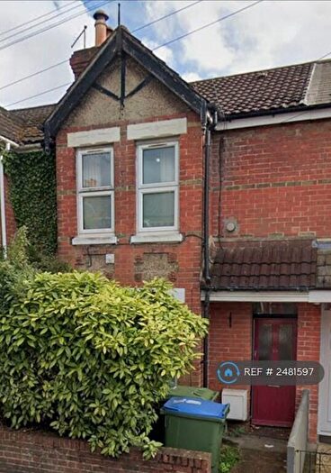 1 Bedroom Flat To Rent In Testwood Road, Southampton, SO15