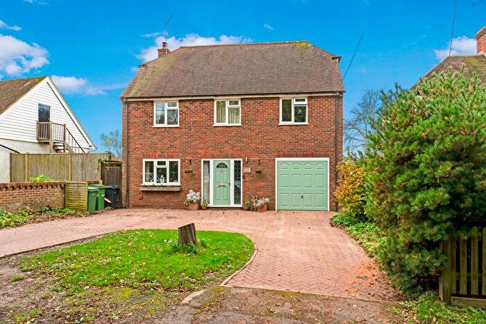5 Bedroom Detached House For Sale In Bell Lane, Staplehurst, Tonbridge, Kent, TN12