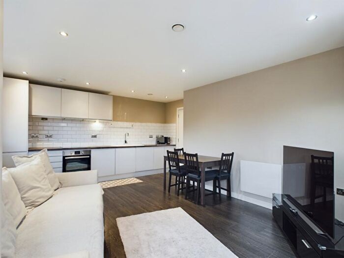 2 Bedroom Apartment To Rent In West Bar, City Centre, Sheffield, S3