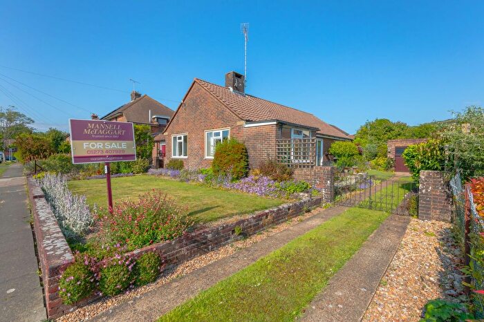 3 Bedroom Detached Bungalow For Sale In Fitzgerald Road, Lewes, BN7