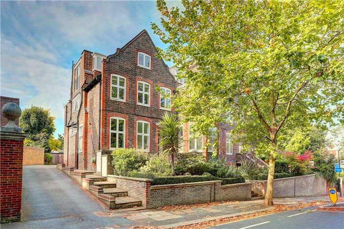 1 Bedroom Flat To Rent In Burghley Court, Burghley Road, Wimbledon, SW19