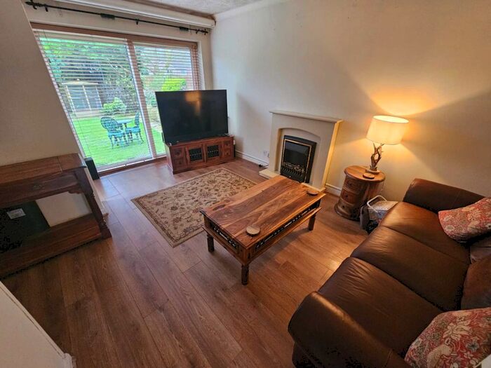 3 Bedroom Terraced House To Rent In Waun Fach, Cardiff, CF23