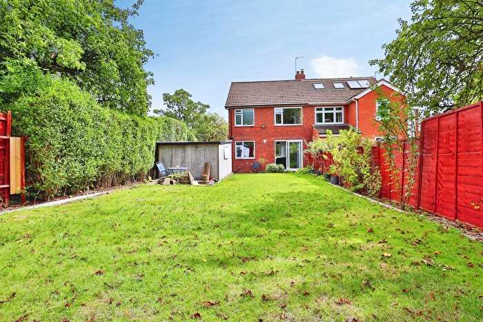 3 Bedroom Semi-Detached House For Sale In Nook Road, Scholes, Leeds, LS15