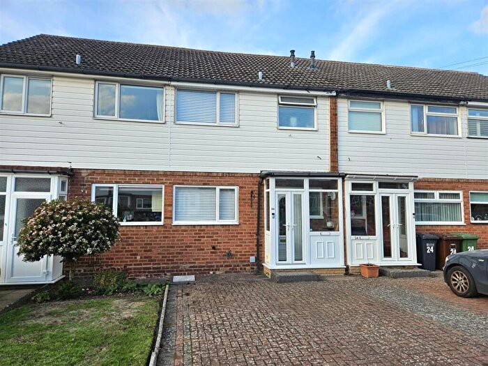 3 Bedroom Terraced House For Sale In Bickenhill Park Road, Solihull, B92