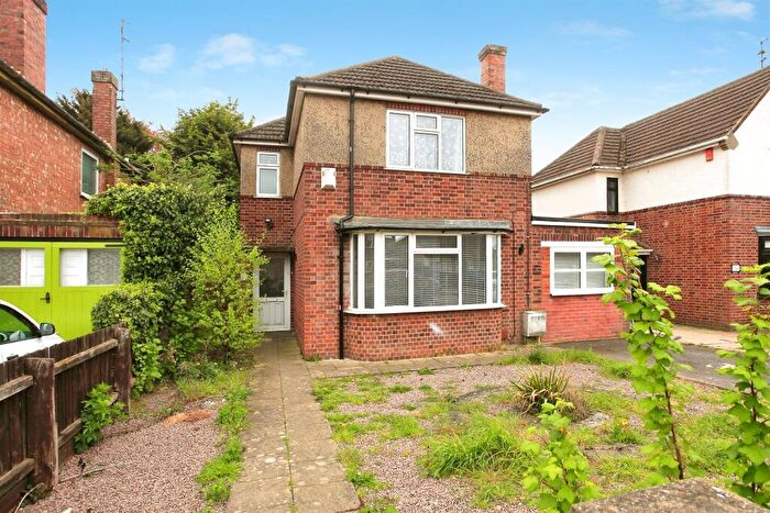 4 Bedroom Detached House For Sale In Welland Road, Dogsthorpe, Peterborough, PE1
