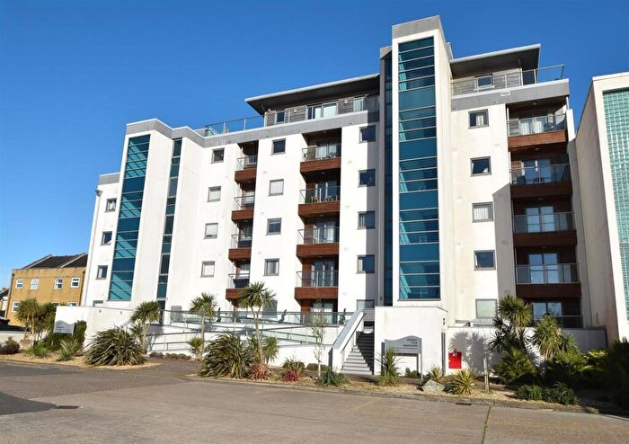 2 Bedroom Apartment To Rent In Harbour Quay, Eastbourne, BN23