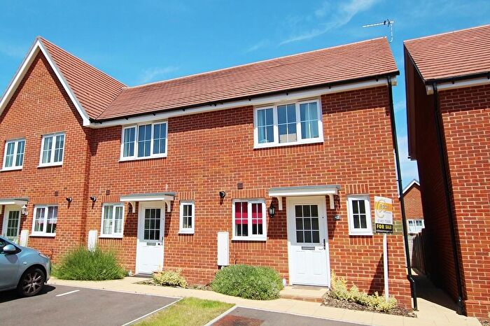 2 Bedroom End Of Terrace House To Rent In Roman Lane, Southwater, RH13