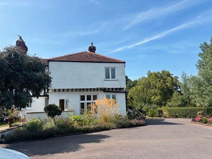 2 Bedroom Flat To Rent In Minehead Road, Porlock, Minehead, TA24