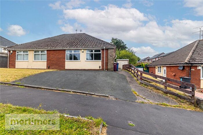 2 Bedroom Semi-Detached Bungalow For Sale In Haslingden Road, Blackburn, Lancashire, BB2