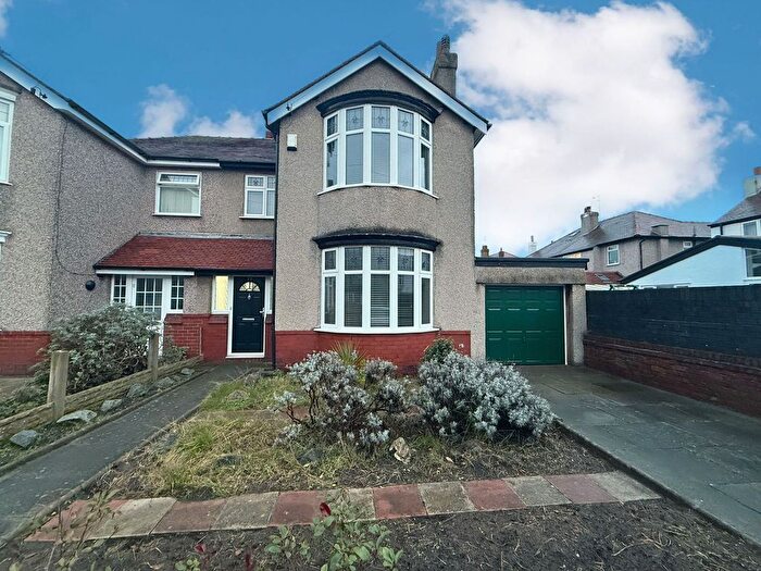 3 Bedroom Property To Rent In Waverley Road, Crosby, L23