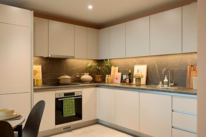 2 Bedroom Apartment To Rent In Candleriggs, Trongate, Glasgow, G1